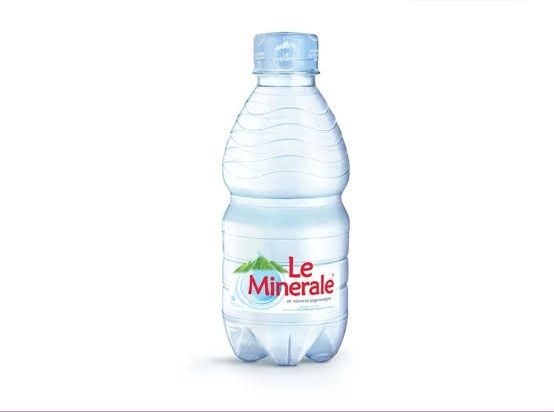 Le Minerale (330ml)